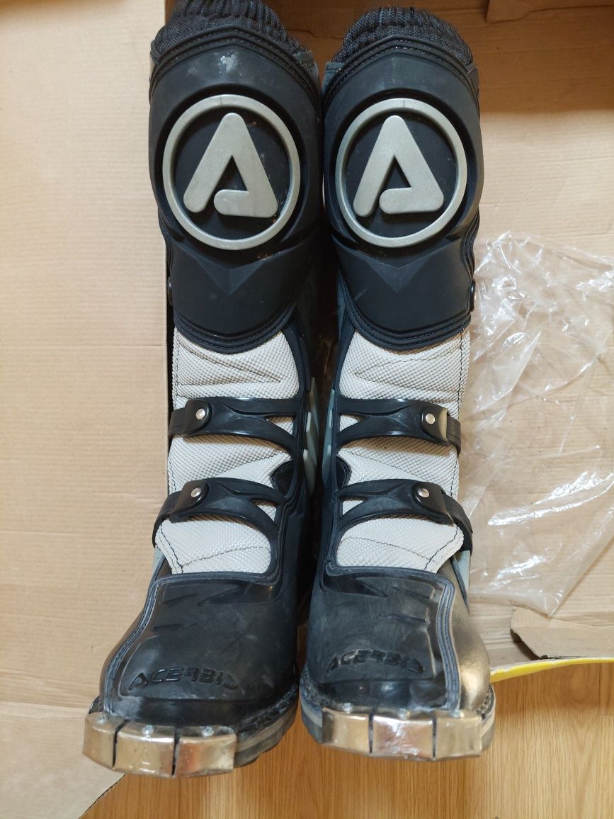 Botas Acerbis e forma  off road
