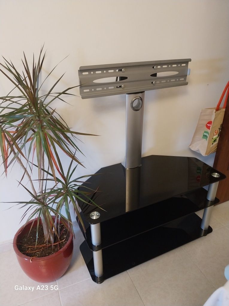 Mesa em vidro para Tv