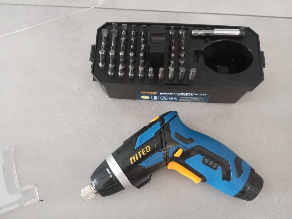 Wkrętak akumulatorowy 3.6V