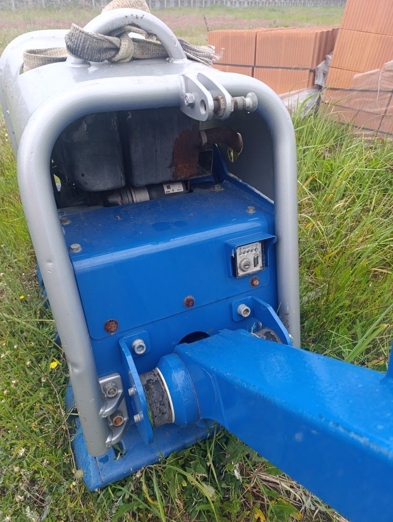 Zagęszczarka 500kg  weber cr7