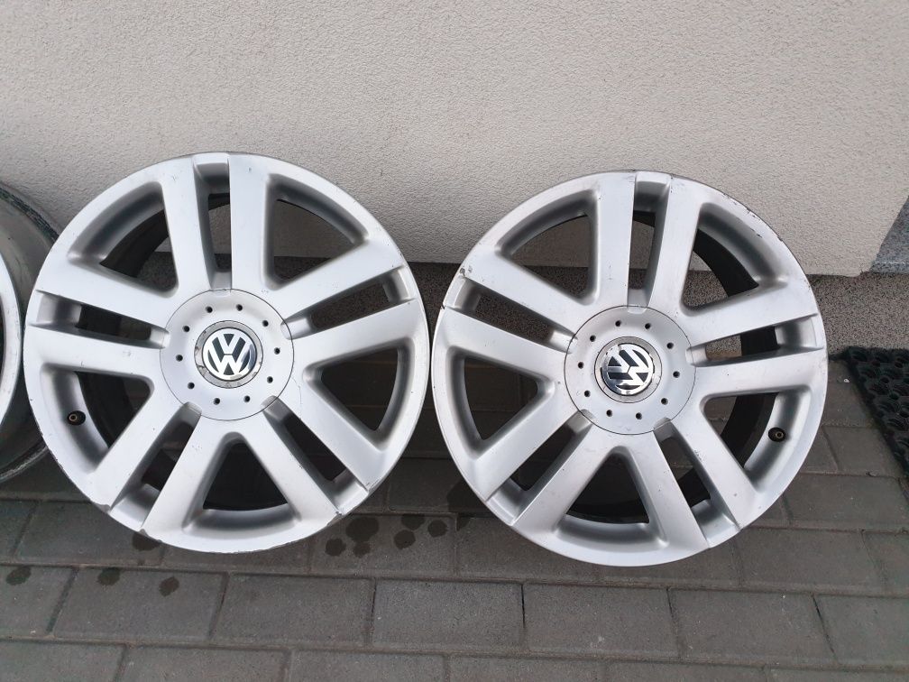 Alufelgi 17" vw audi skoda 5X112 7Jx17H2 ET54 alu passat felgi golf