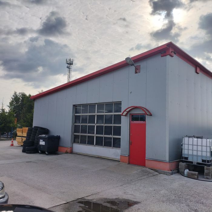 Wynajmę halę magazyn 130 m2 / 105 m2 plus plac przed halą Deszczno