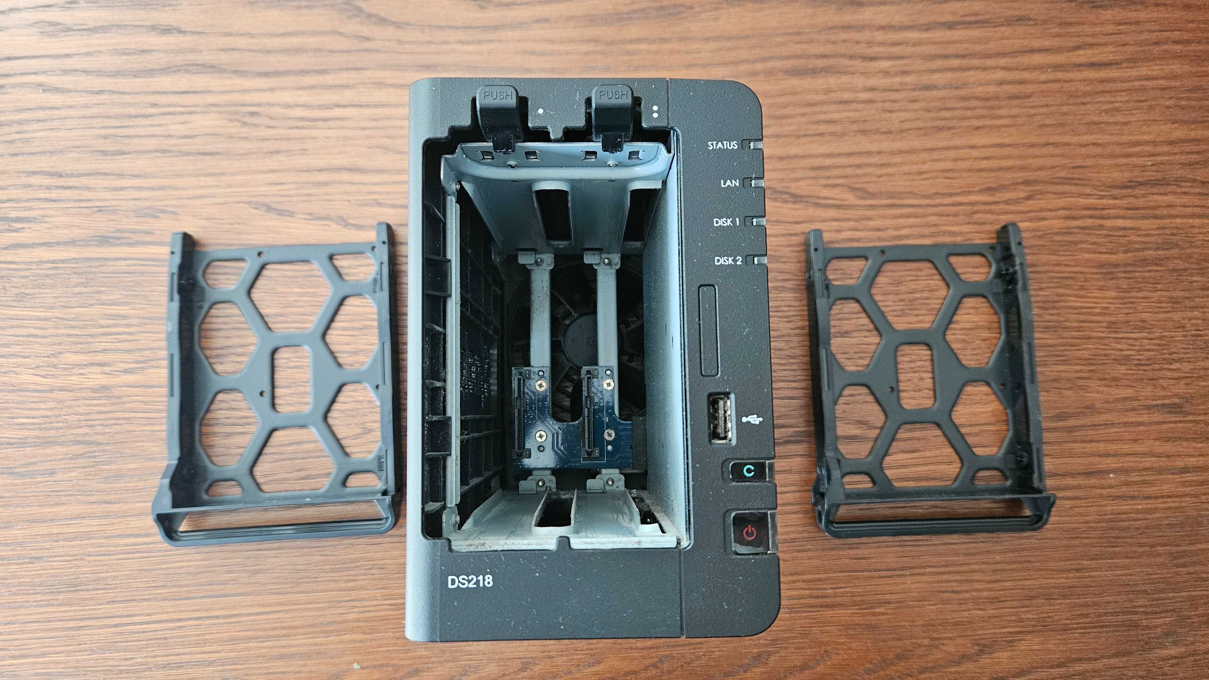 NAS Synology DS218 2-kieszeniowy dysk sieciowy, serwer plików