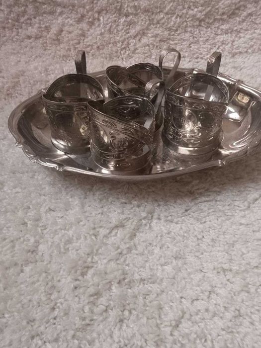 самовар, фруктовница-конфетница, сахарница, подстаканники,