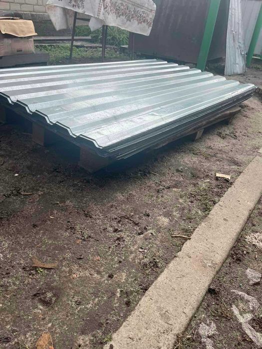 профнастил (новий) .0.55мм 205/120 ціна за 1лист