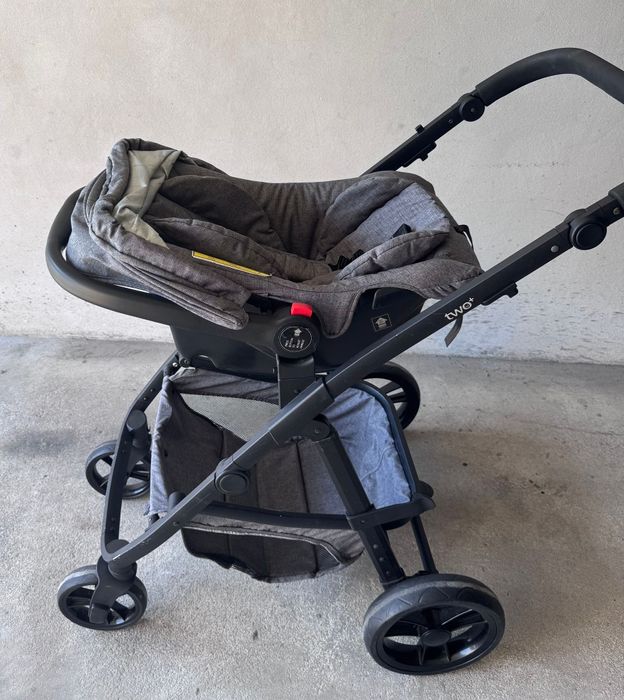 Carrinho de Bebé – Asalvo Two + TRIO