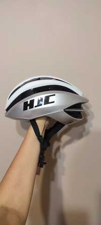 Kask rowerowy regulowany