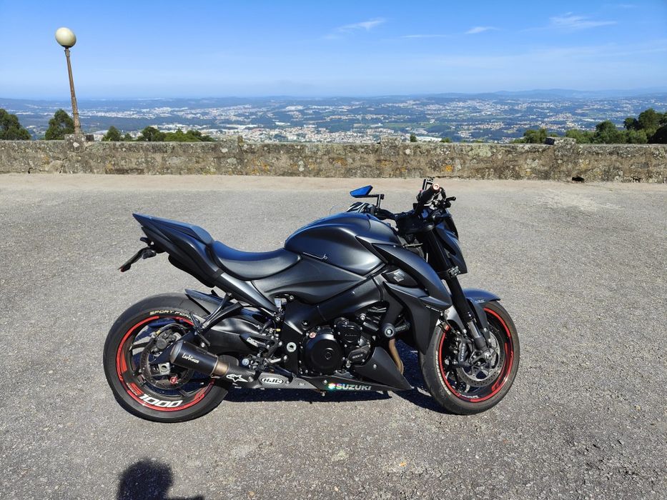Suzuki gsx-s 1000