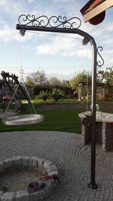 Grill obrotowy nad ognisko