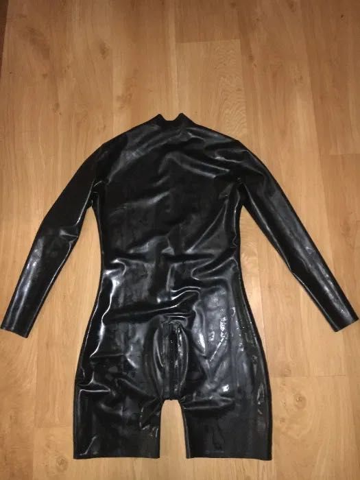 779/ Body przebranie kostium czarne XL z zamkiem latex lateks 0.4