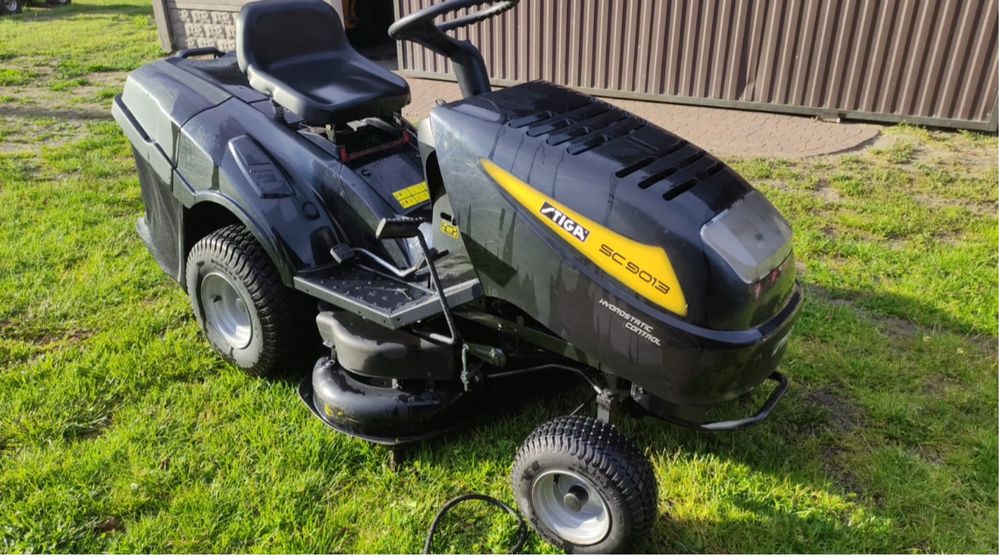Traktorek Stiga  f92 13,5  hydrostatic hp stan idealny