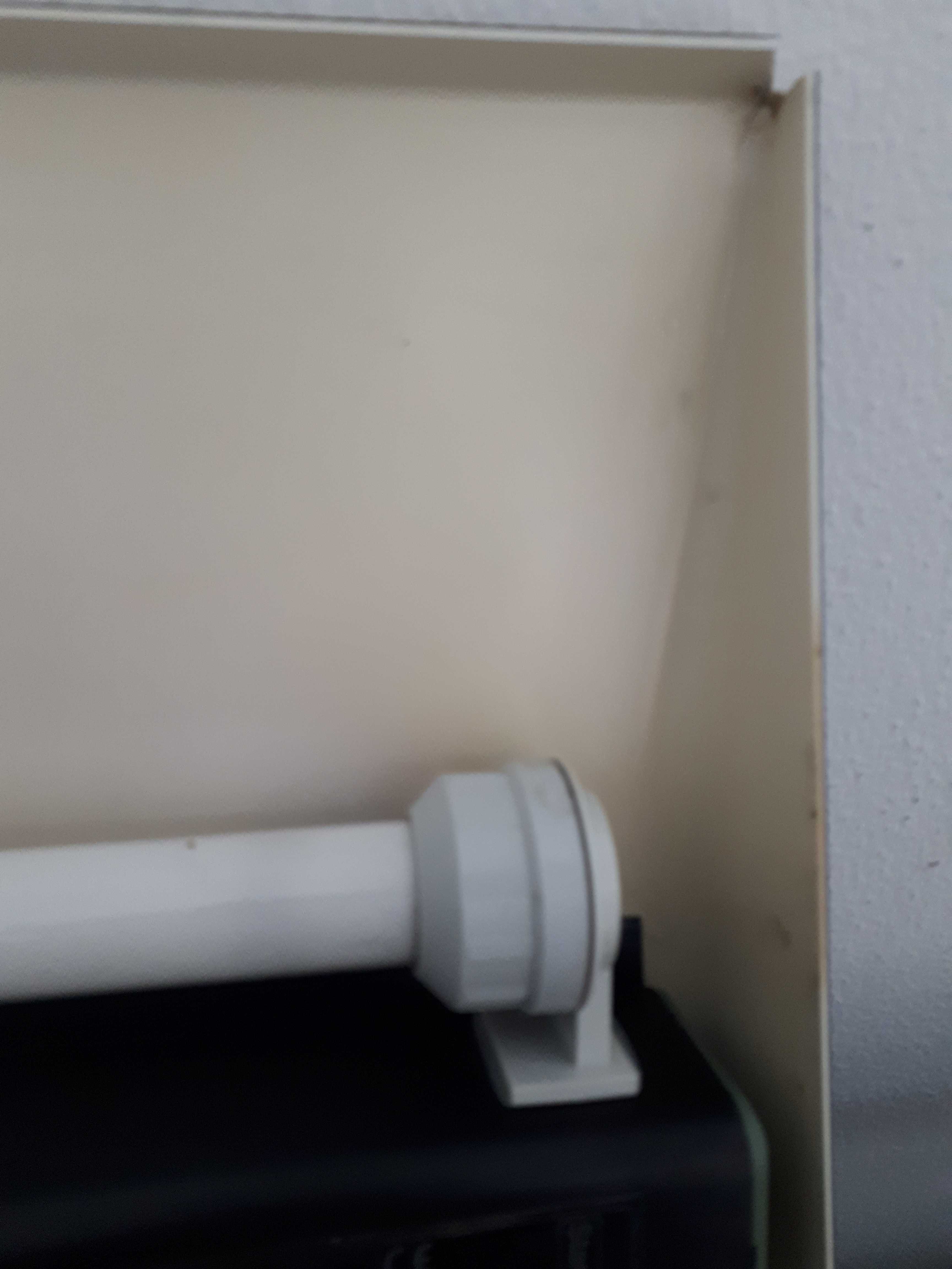 Aquário da Rena completo para água quente com móvel. (Usado).