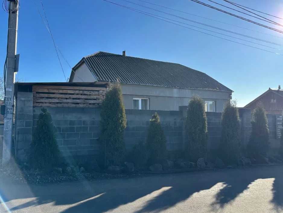 Будинок район Лезневе,вул.Кошарського