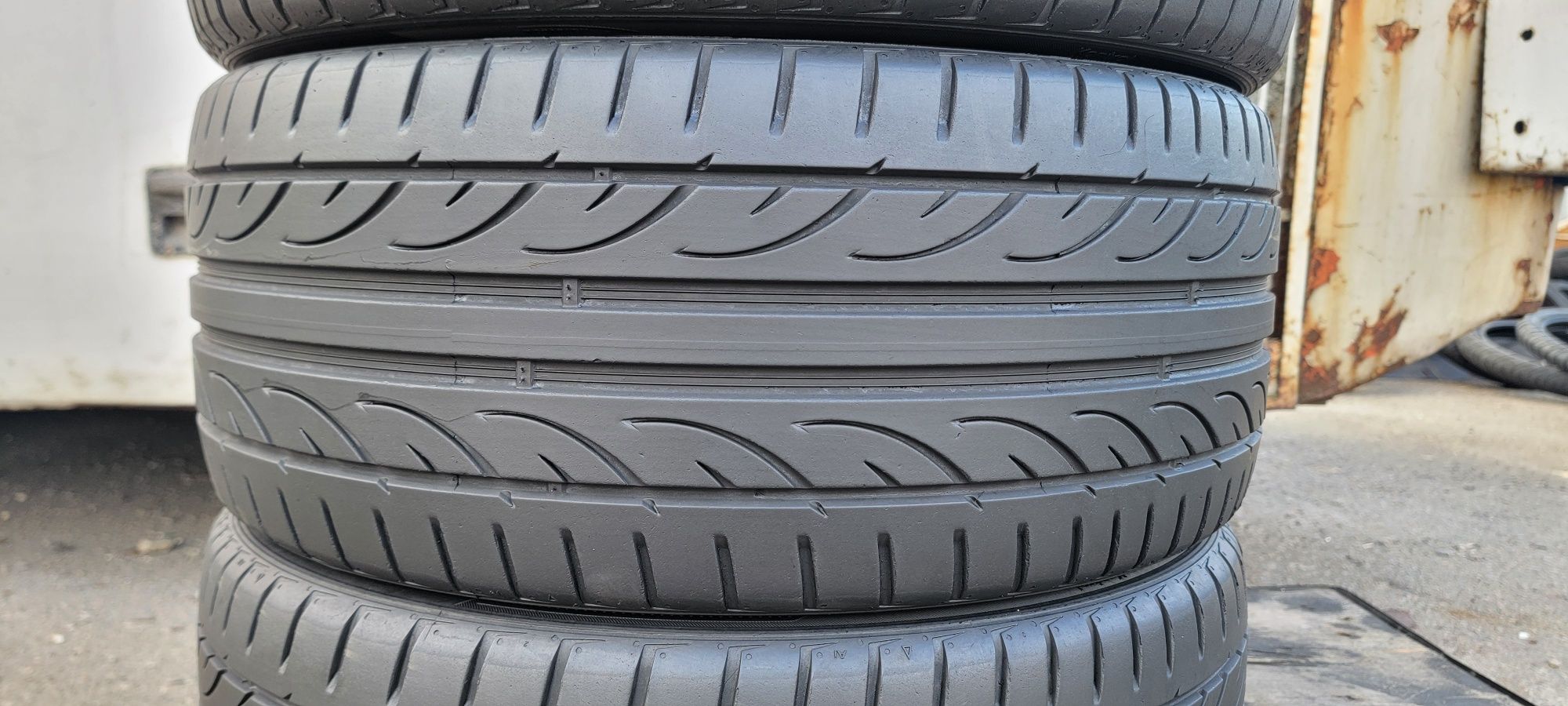 Автошины 215/40R17 резина Hankook шины летние