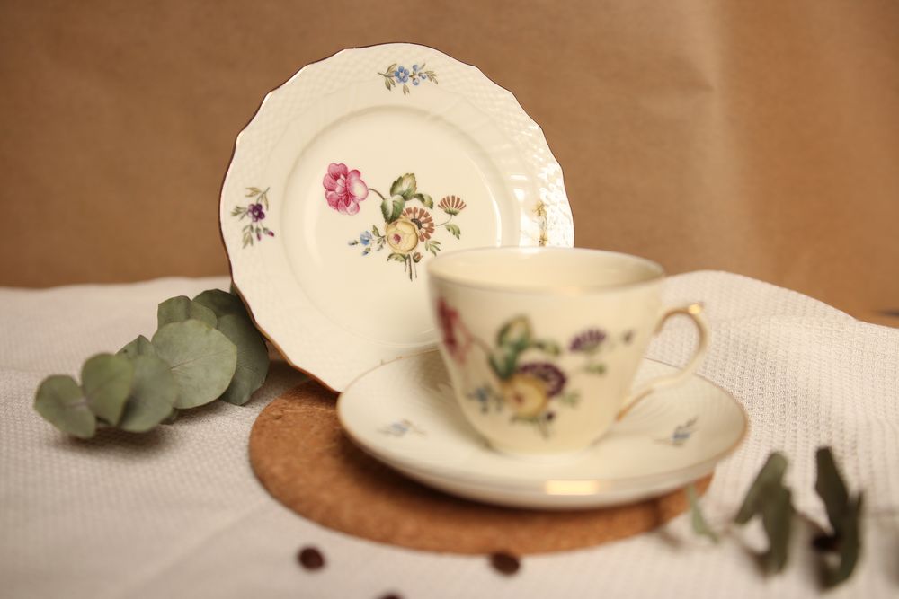 Zestaw śniadaniowy Royal Cooenhagen filiżanka porcelana