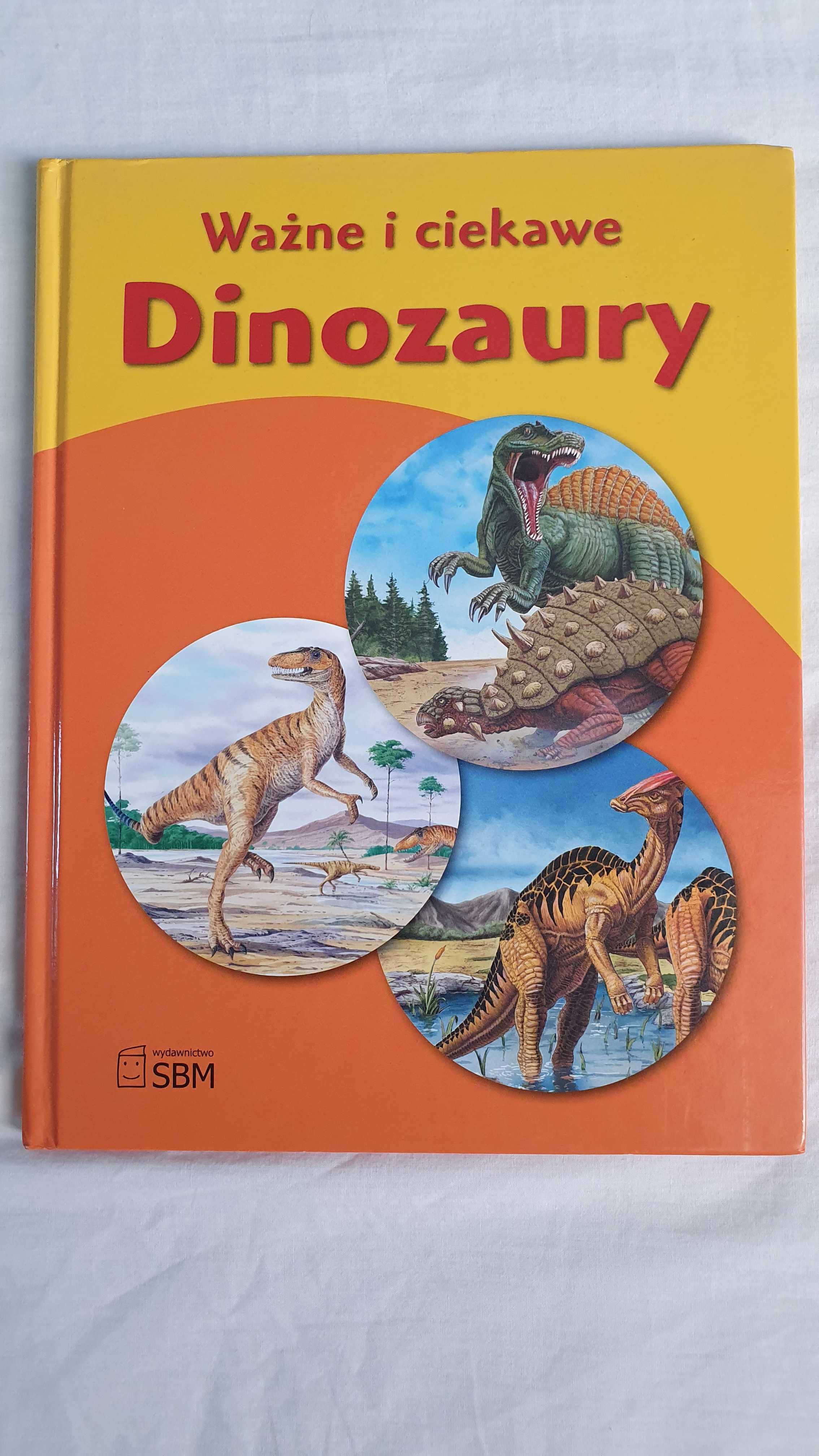 Książka album Dinozaury wyd. SBM