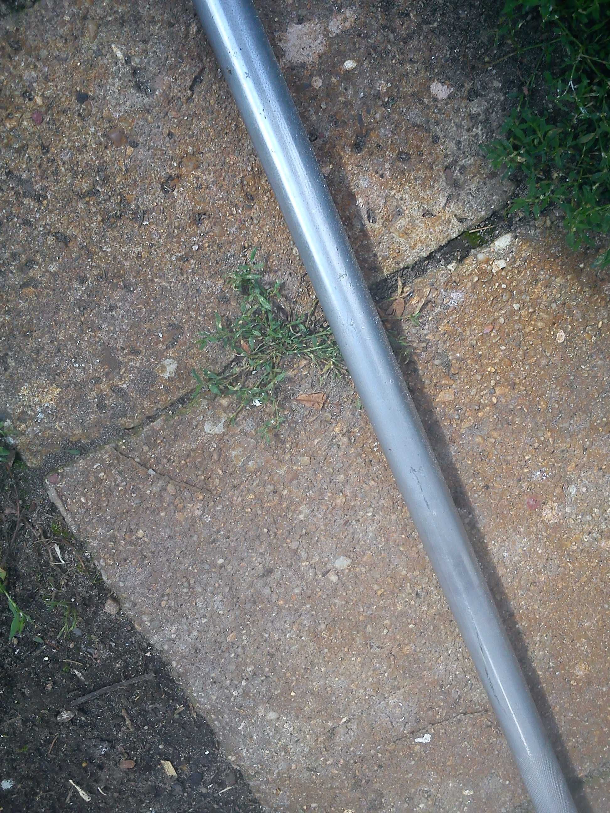 gryf prosty 152 cm fi 25 mm super stan ławeczka obciążenie
