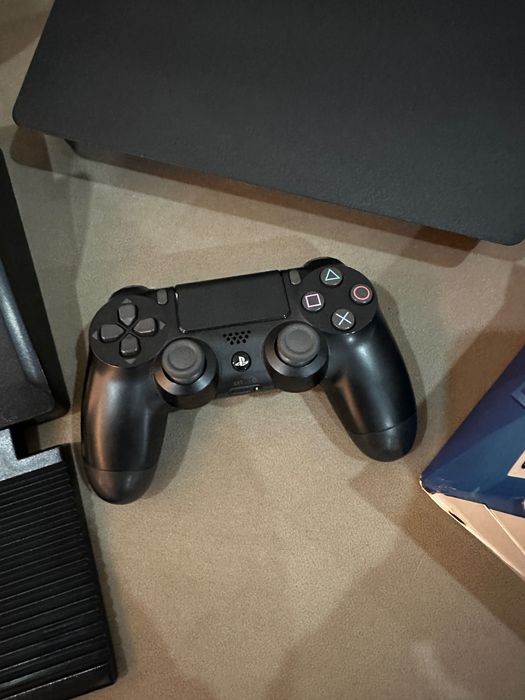 PlayStation 4 + volante
