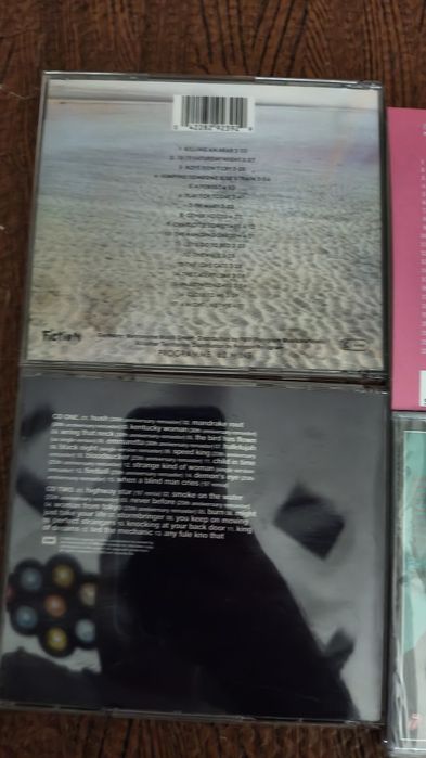 Deep Purple very best of 2cd The Smith best of
 The Cure Singles 
Roll