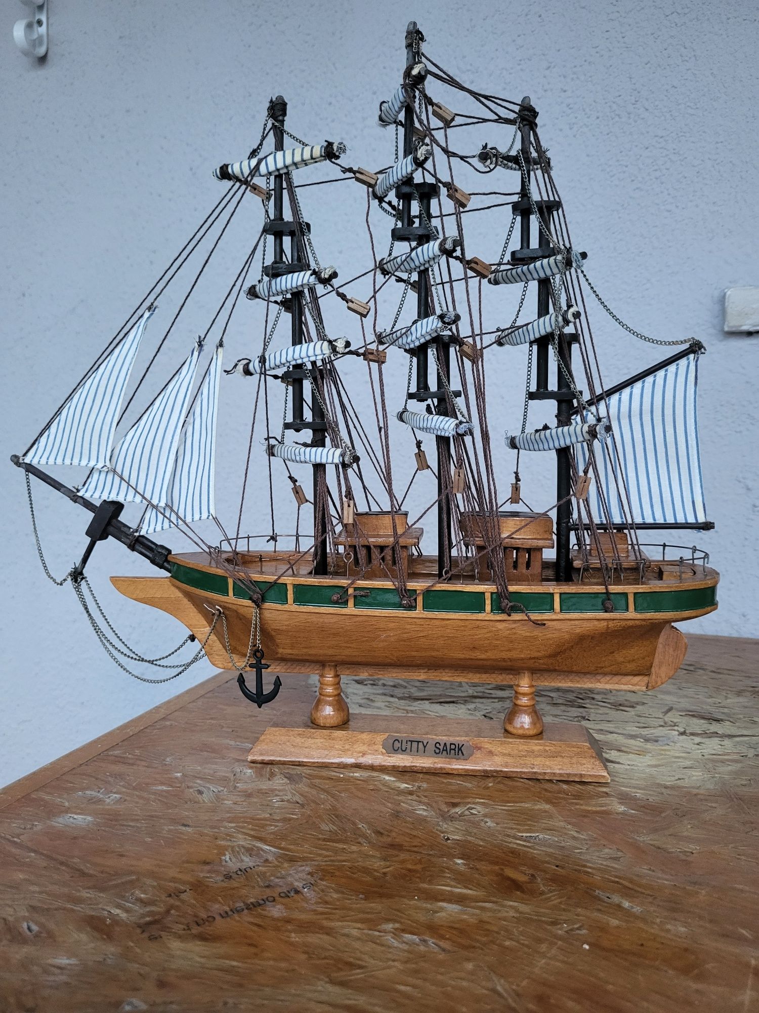 BARCO em miniatura