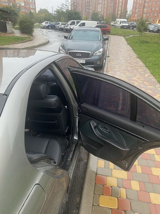 Продам BMW e39 m52b28
