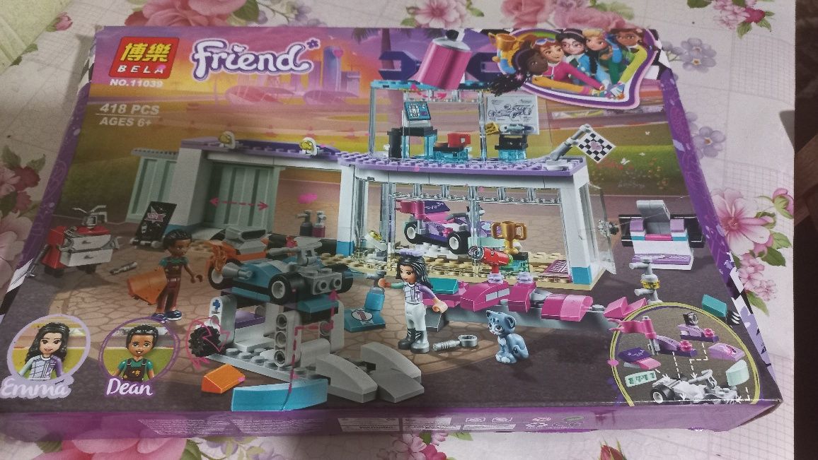 Продам конструктор Lego Friends