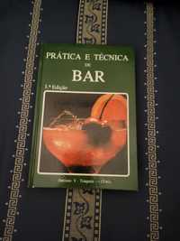 Livro "Prática e técnica de bar"