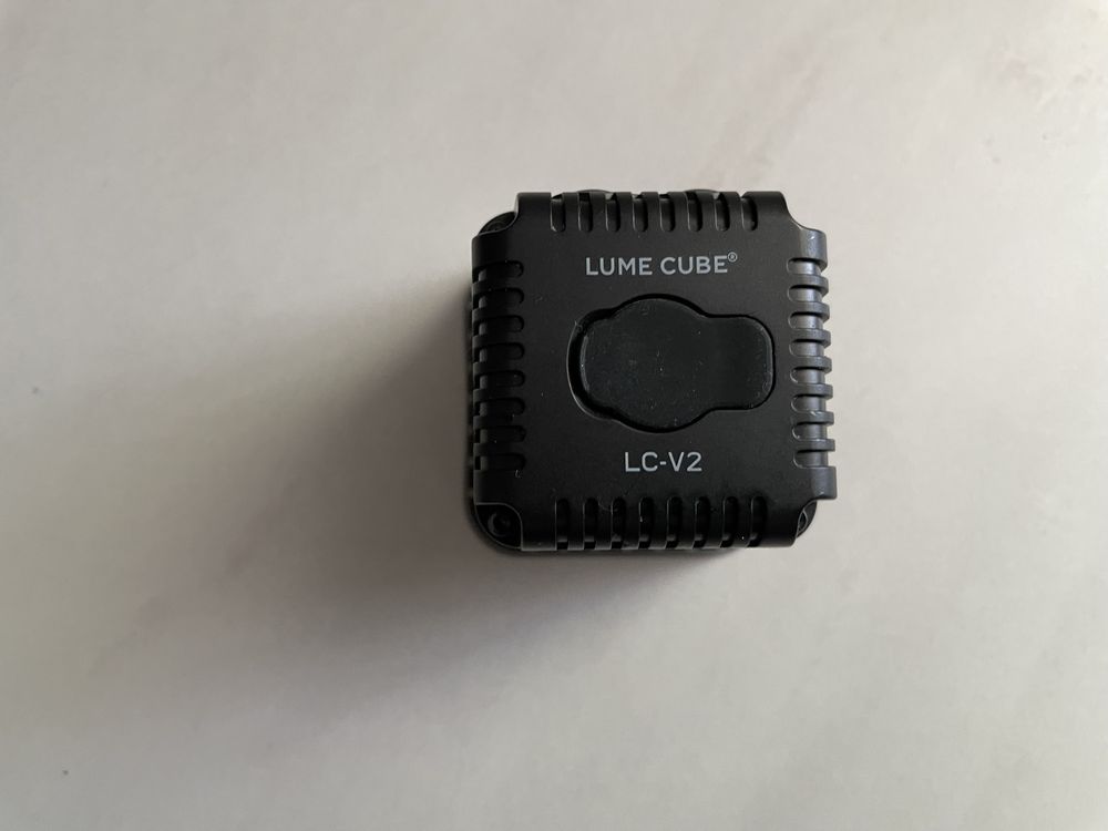 Led лампа Lume Cube 2.0 водонепроникна Bluetooth USA