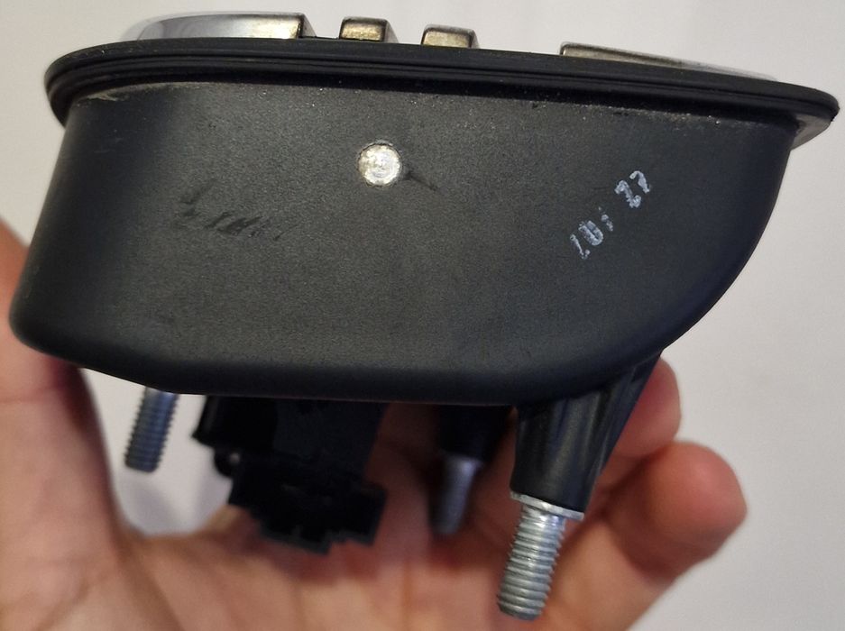 SEAT Leon 1p - Puxador de mala