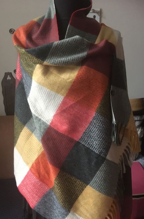 Шарф. Палантин. Вовна