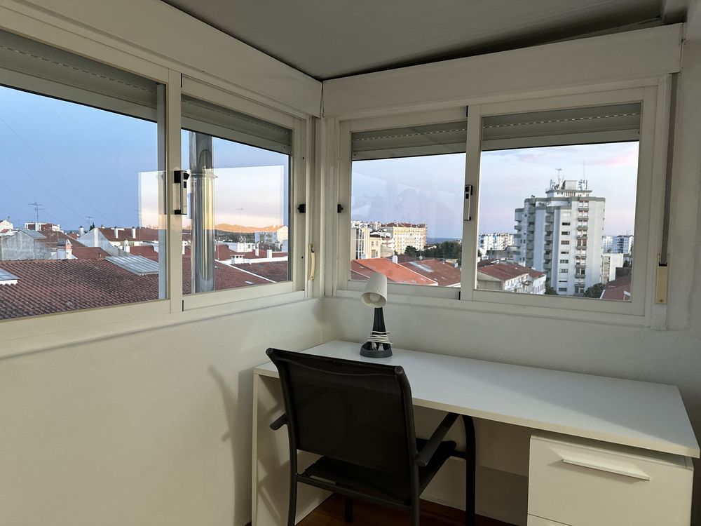 Quarto para estudantes proximo do hospital