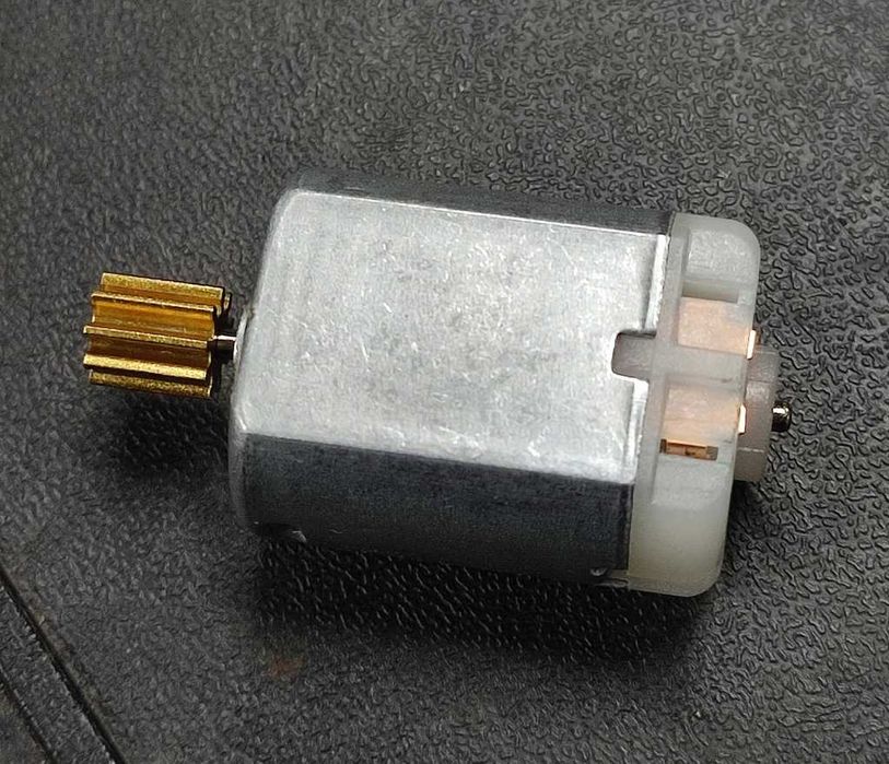 Silniczek sterowania przedniego mostu napędu CF MOTO 520#820#1000 NOWY