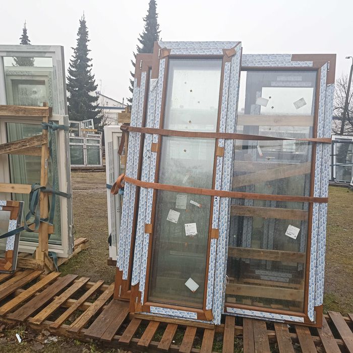 Okno pcv balkonowe  70/238 obustronny złoty dąb