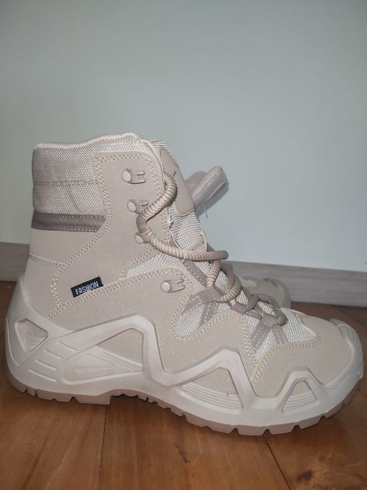 Берці  під Lowa нові