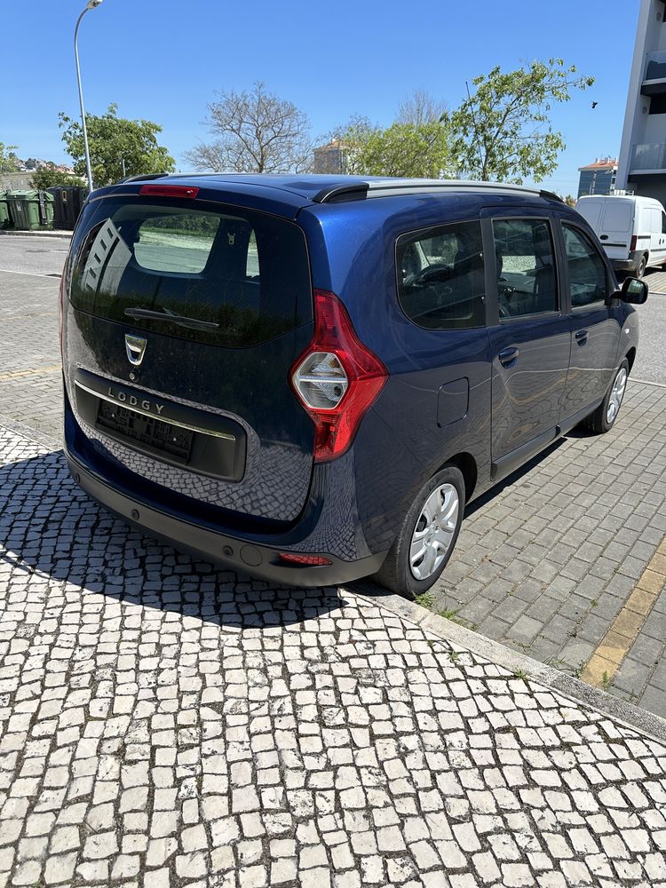 Dacia Lodgy Azul