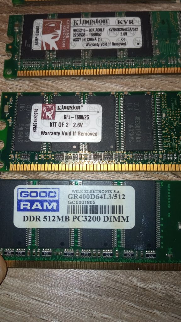 Zestaw pamięci RAM DDR 512MB 400mhz