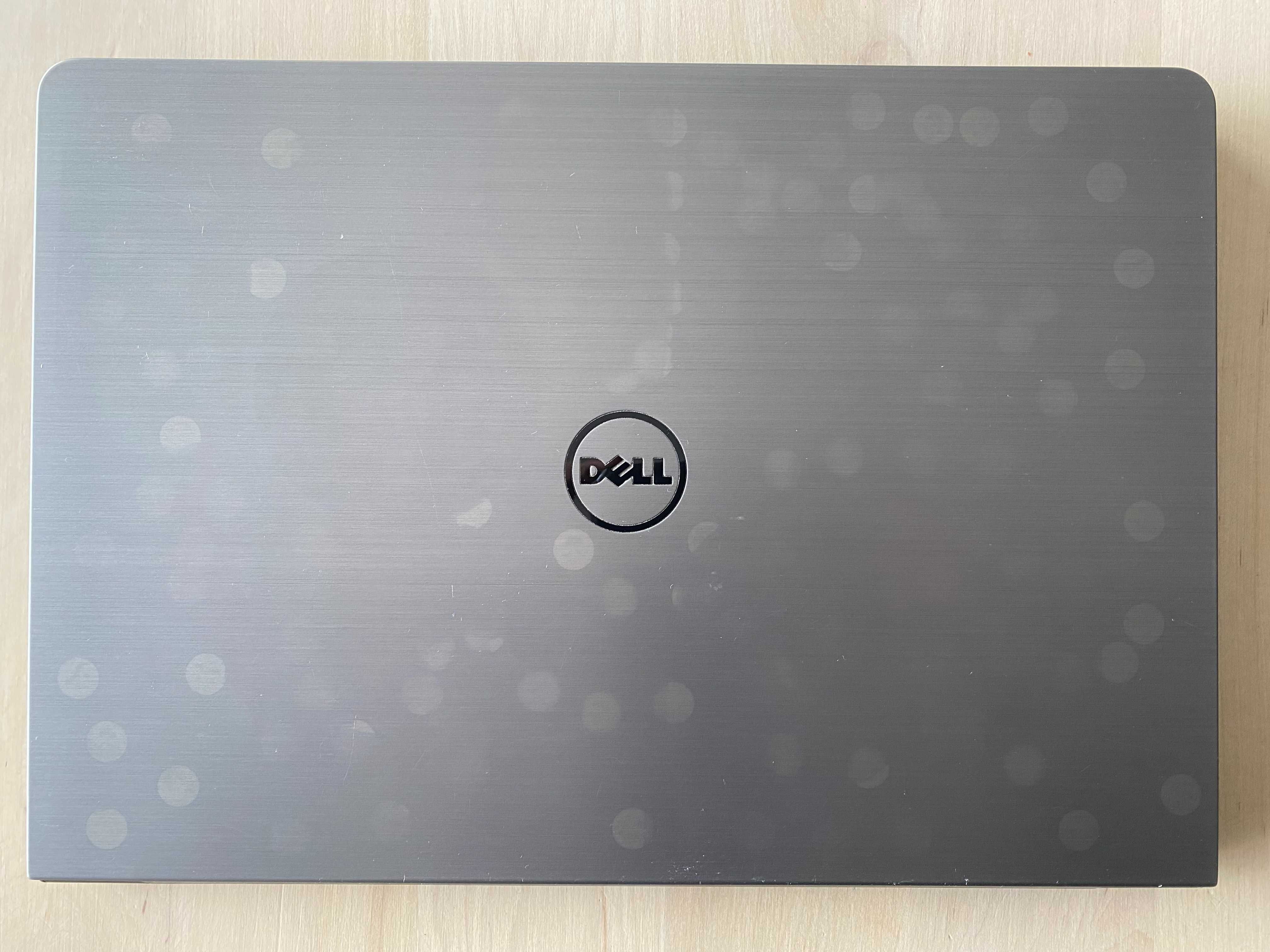 Laptop Dell Vostro 5459 14" / SSD / Core i5 / NVIDIA GeForce / 8GB RAM