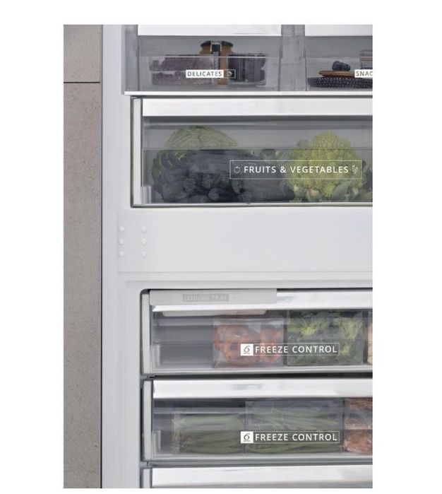 WHIRLPOOL SP40801EU Вбудований холодильник з морозильною камерою