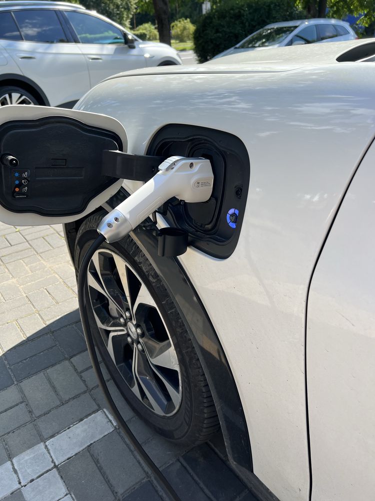 Зарядка Type 1 для американського авто | Зарядний пристрій Feyree