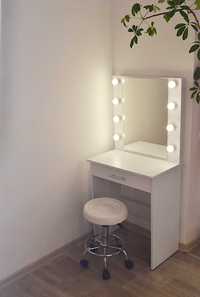 Макияжный туалетный визажный столик гримерное зеркало трюмо