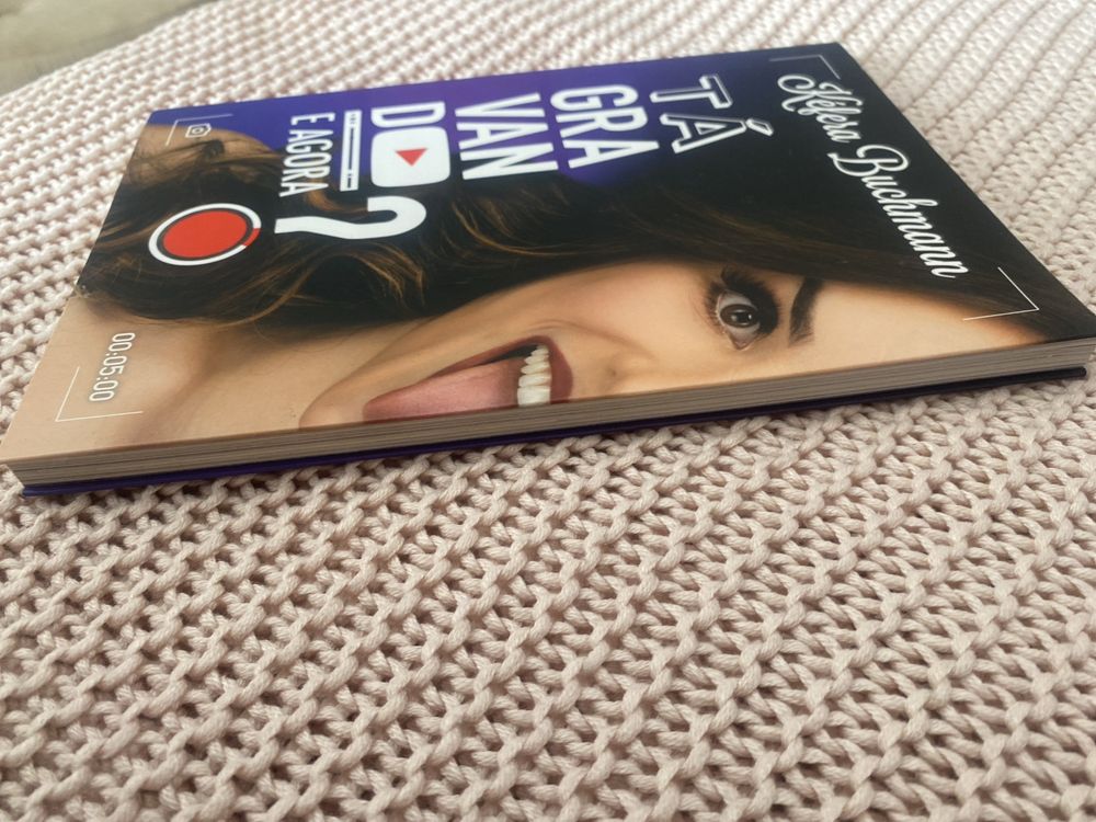 Livro “Tá gravando, e agora?” (Kéfera Buchmann)