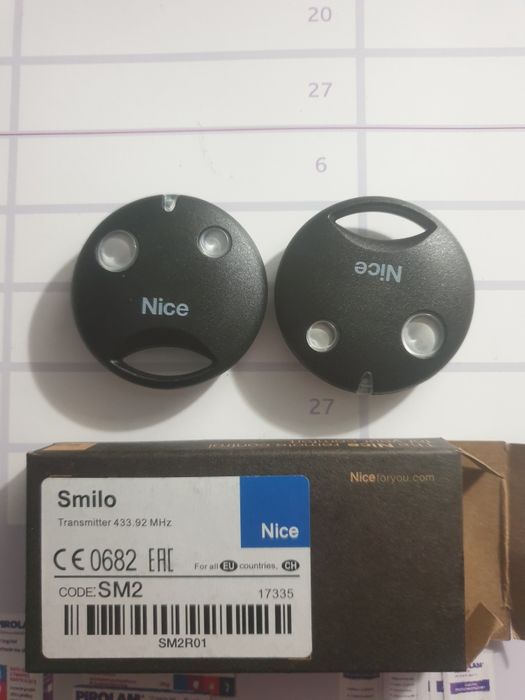 Piloty nice smilo 2 szt. nowe