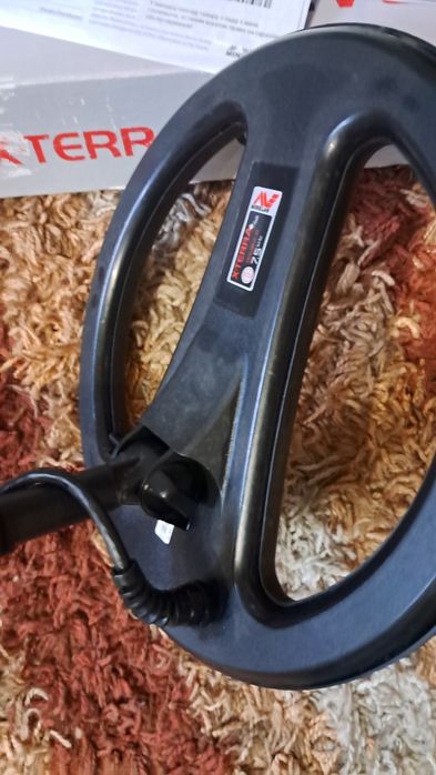 Металошукач (металлоискатель)  Minelab x-terra 705