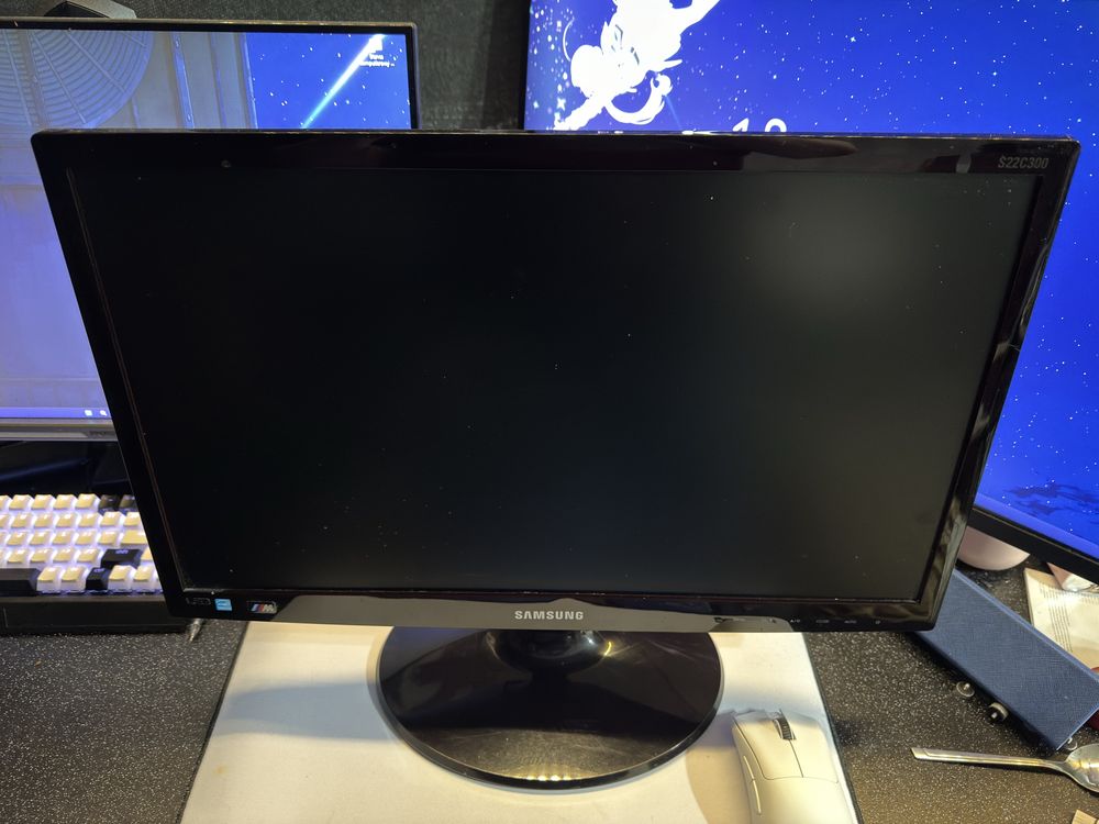 Monitor SAMSUNG S22C300B 21,5” 1920x1080