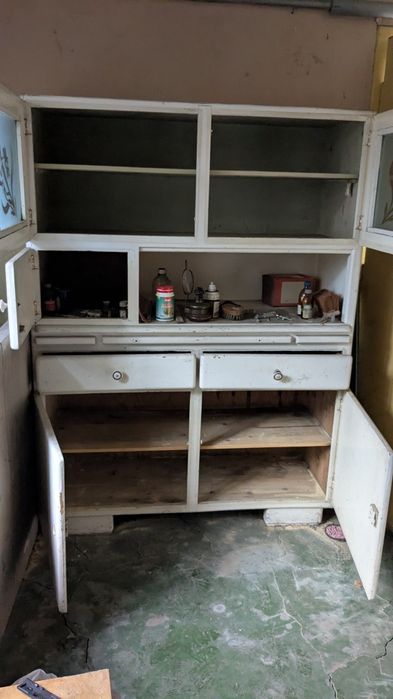 Stary Byfyj Kredens kuchenny PRL