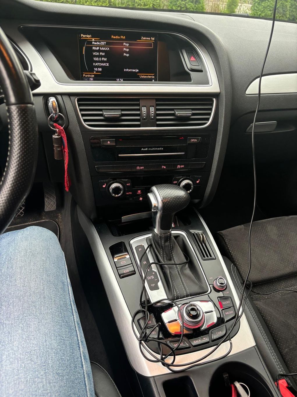 Audi A4 Audi A4 Avant 2.0 TDI DPF clean diesel quattro S line Competition