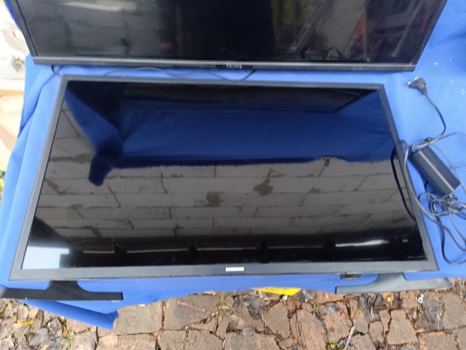 Плазменный телевизор Elenberg E 29Q770A LED телевізор 40BF400