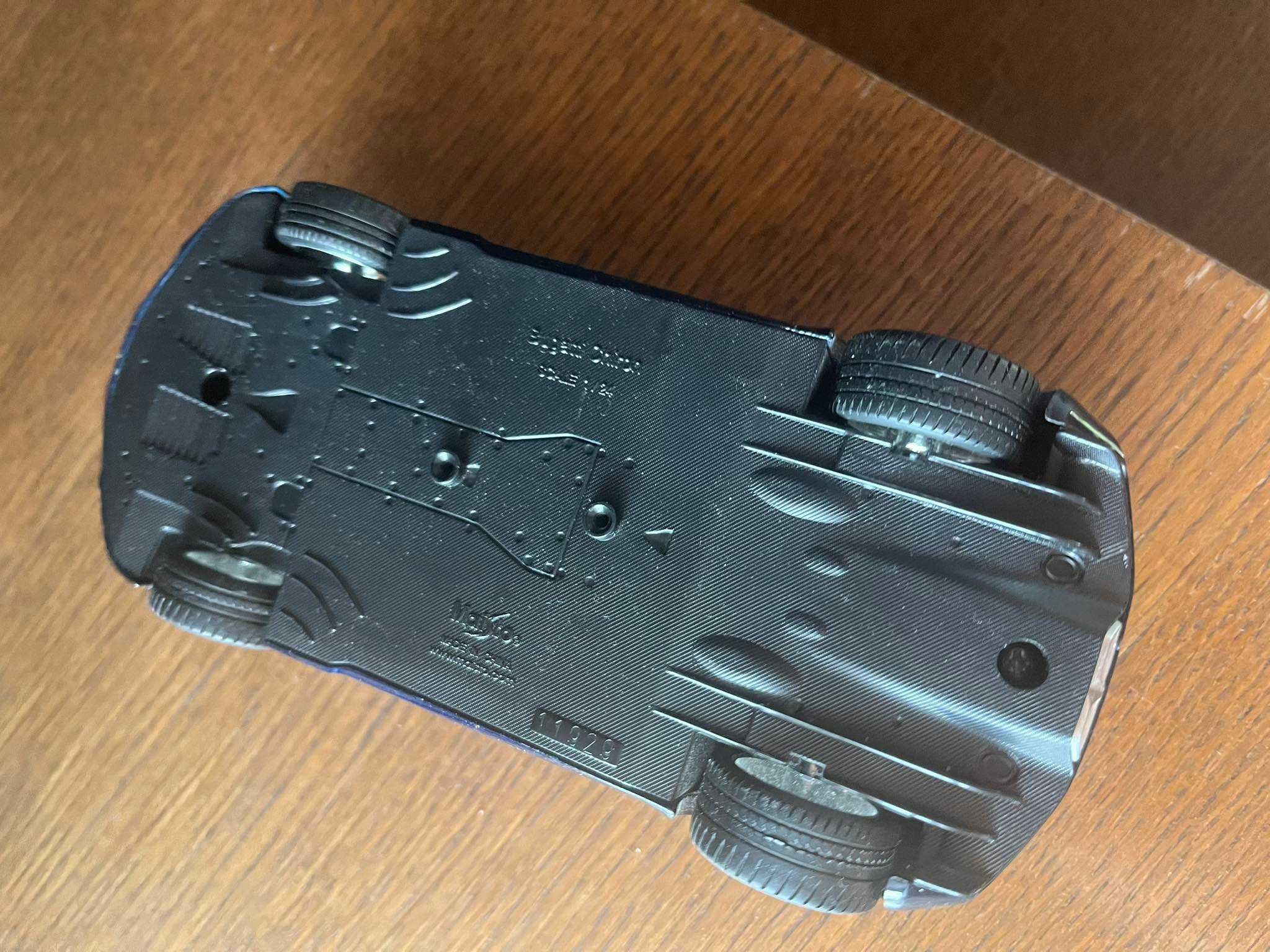 Auto Maisto model Bugatti Chiron  1:24