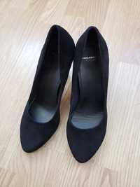 Продам женские туфли Vagabond 39размера