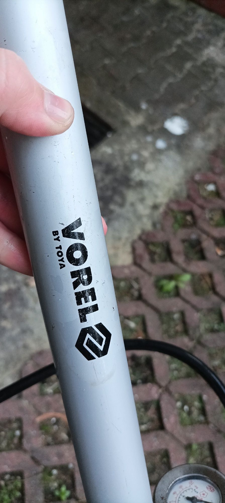 Pompka rowerowa vorel
